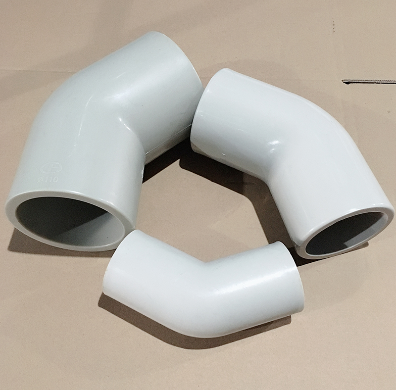 PPH45度對焊彎頭生產