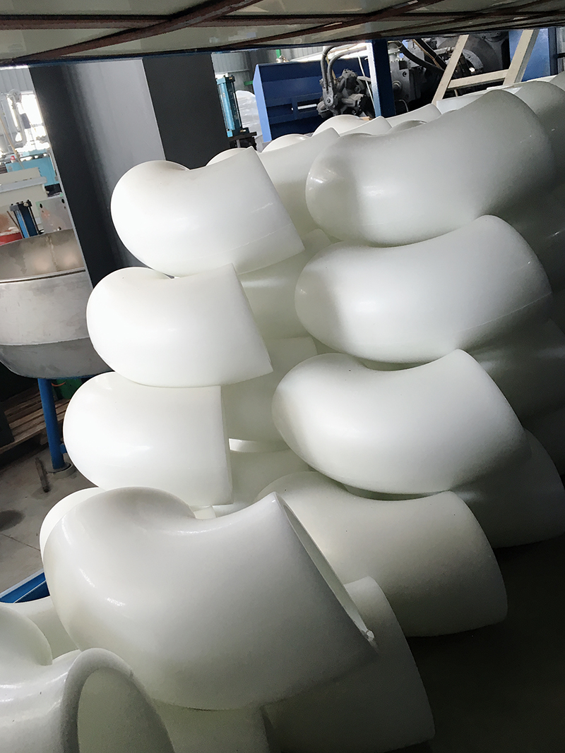 PP對焊彎頭生產